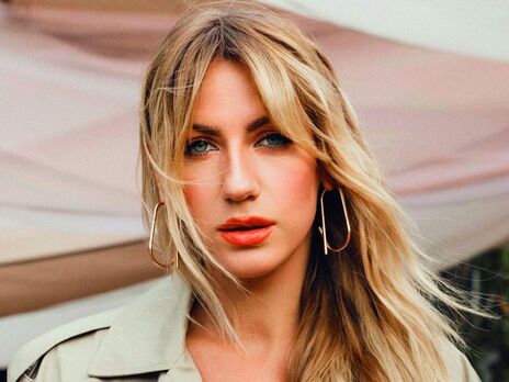 Никитюк: Я не просто плакала, я молила Бога, чтобы проснуться. Мне до сих пор кажется, что это страшный сон. Но я должна остаться той Лесей и нести позитив