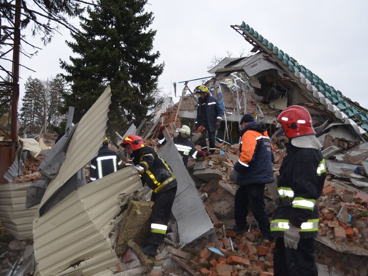 В Бородянке из-под завалов жилых домов достали тела 41 погибшего человека – ГСЧС