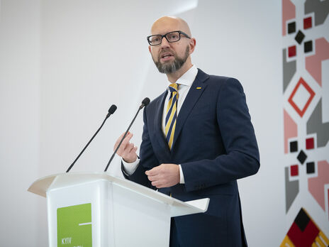 Яценюк назвал попытки правительств Грузии и Молдовы сохранить нейтралитет в войне РФ против Украины неправильными