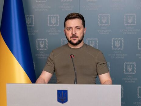 Зеленский поблагодарил Байдена и американский народ за поддержку Украины