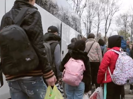 Кличко: Дети из Черниговcкой области при содействии Ассоциации городов Украины отправились в Европу