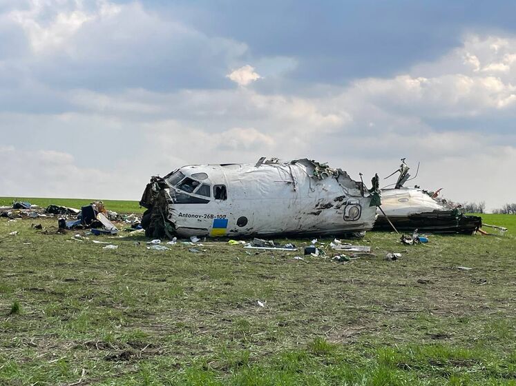 Запорізька ОВА опублікувала фото та відео з місця падіння Ан-26