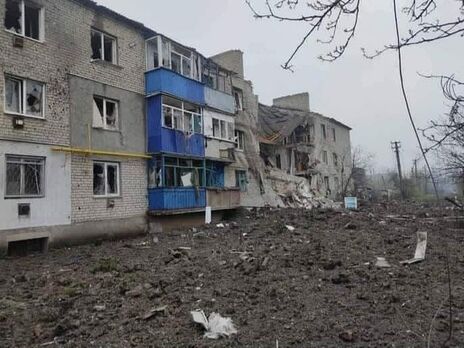 В результате обстрелов оккупантами Попасной погибли двое гражданских, еще один получил ранение – глава Луганской ОВА