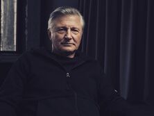 "Там у хліві у стилі ню узрів наш пес свиню, у грудях почастішав стук – цицьок аж 14 штук". Боклан прочитал стих о "русском солдате"