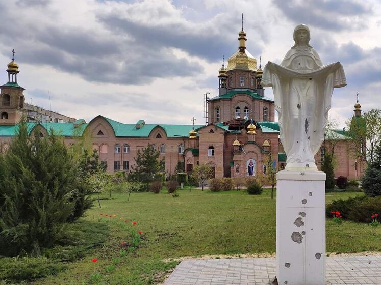 В Луганской области оккупанты обстреляли минимум семь православных храмов – глава ОВА