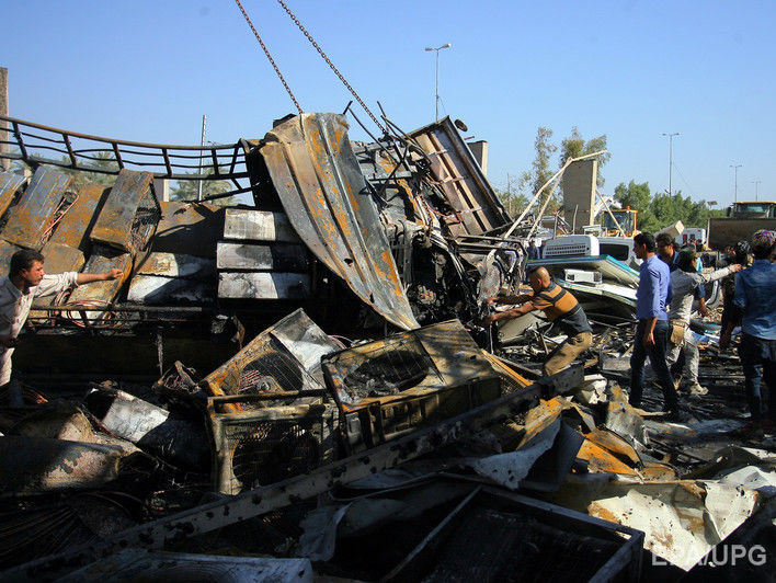В Ираке смертник взорвался на автозаправке, более 80 погибших