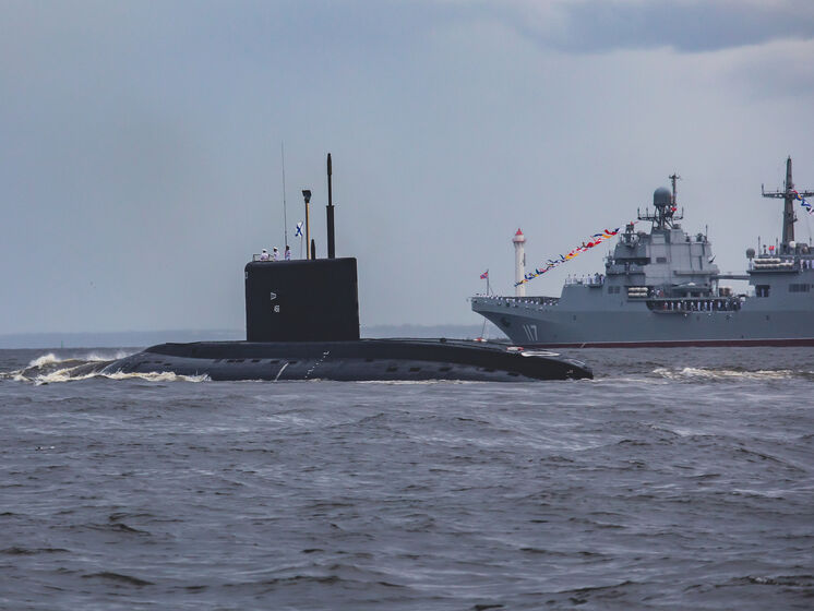 В Черном море стоят около 20 российских боевых кораблей – оперативное командование "Юг"