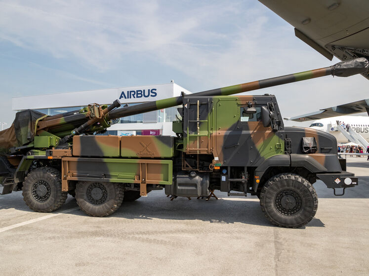 Франція передасть Україні самохідні артилерійські установки CAESAR
