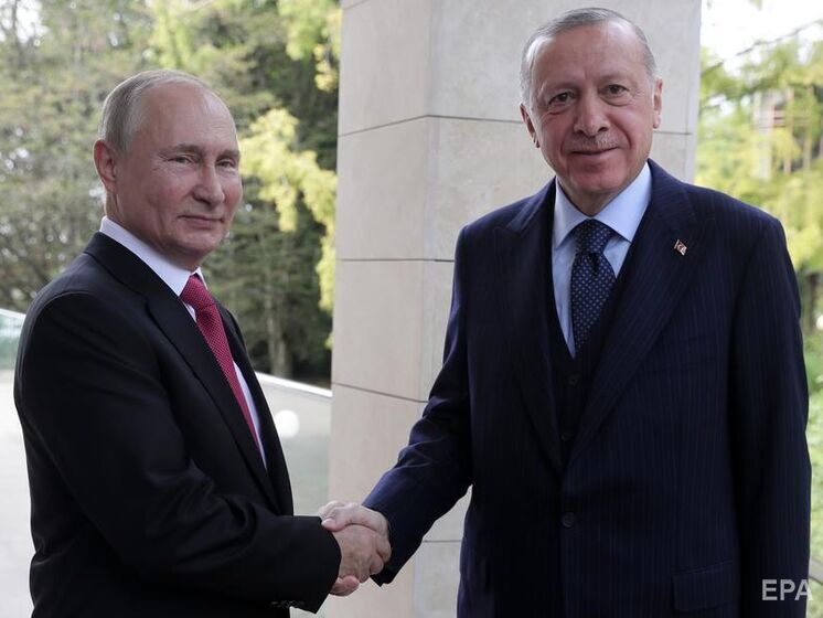 Путін сказав Ердогану, що у Маріуполі бойових дій уже не ведуть