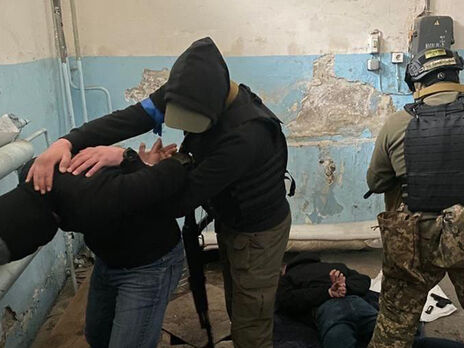 СБУ затримала диверсантів, які хотіли збити пасажирський літак із ПЗРК Stinger і звинуватити в цьому Україну
