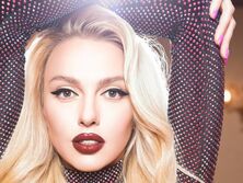 "Они навсегда должны исчезнуть из нашей вселенной". Полякова высказалась об украинцах, продолжающих выступать в РФ