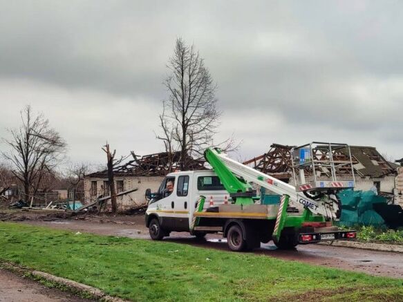 Енергетики повернули світло ще у 4 тис. будинків у Київській, Донецькій та Дніпропетровській областях – ДТЕК