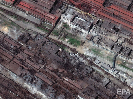Супутниковий знімок території заводу "Азовсталь", зроблений 29 квітня