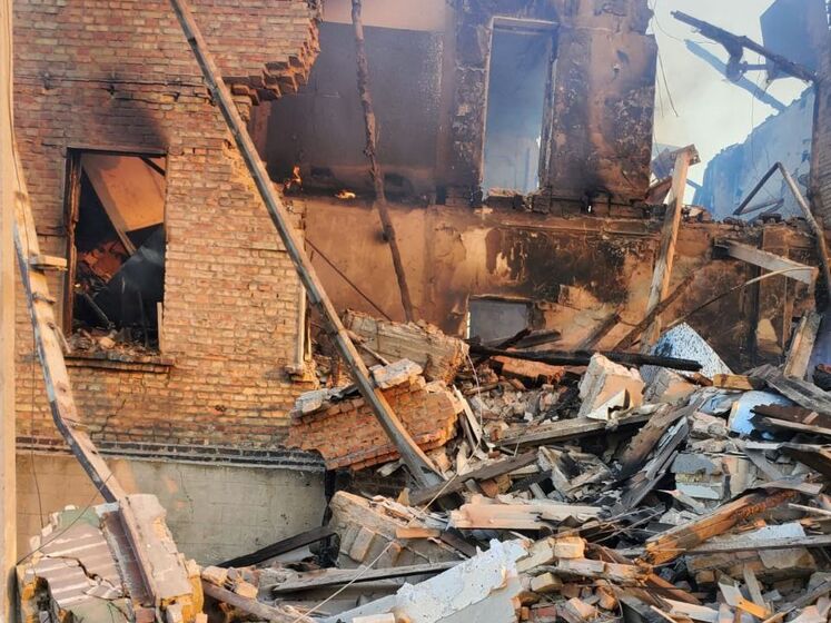Из-под завалов школы в Белогоровке достали тела двух погибших – ГСЧС