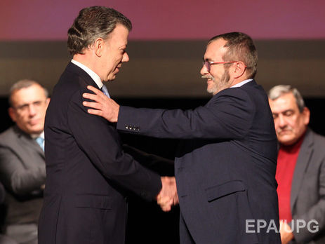 Колумбийское правительство и FARC подписали новое мировое соглашение