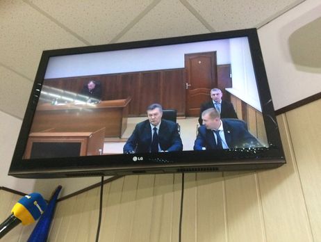 Допрос Януковича перенесен на 28 ноября