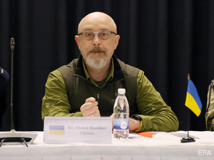 Резніков обговорив з очільником Пентагону надання зброї Україні