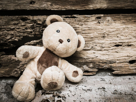 Через збройну агресію РФ в Україні загинуло 226 дітей, 416 поранено – Офіс генпрокурора