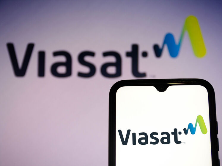 США и Великобритания обвинили РФ в кибератаке на Viasat. Она произошла за час до вторжения в Украину