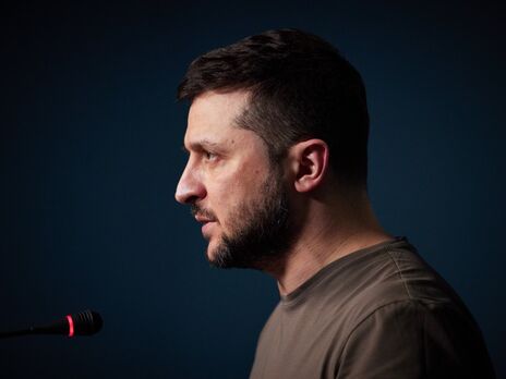 Російські війська досі намагаються показати хоча б якусь перемогу, на 80-й день вторгнення це виглядає особливо божевільно – Зеленський