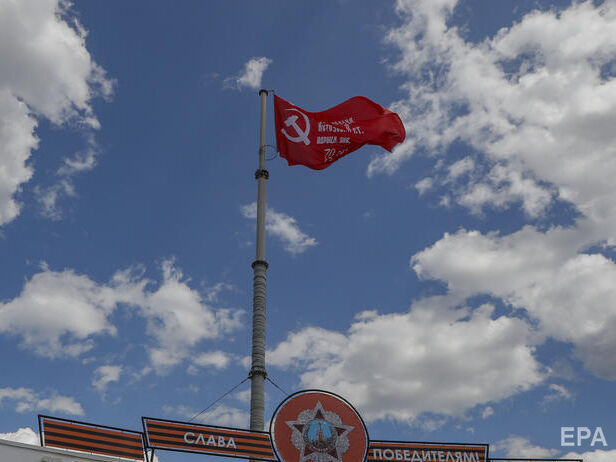 У Держдумі пропонують зробити радянський прапор державним прапором Росії &ndash; як "символ супердержави, що відроджується"