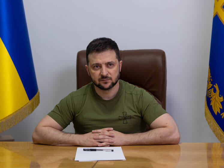 Зеленський про продовження воєнного стану та мобілізації: Ми зобов'язані прогнати окупантів та гарантувати Україні безпеку
