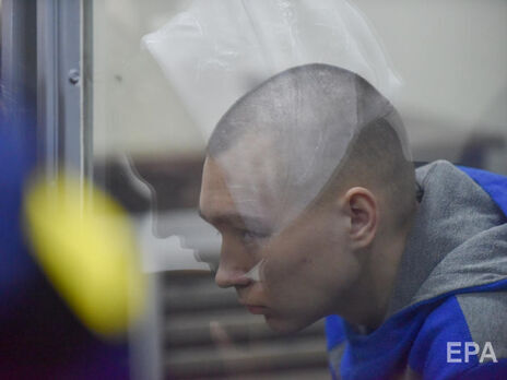 Російський окупант, якого обвинувачують у вбивстві беззбройного українця, визнав провину в суді