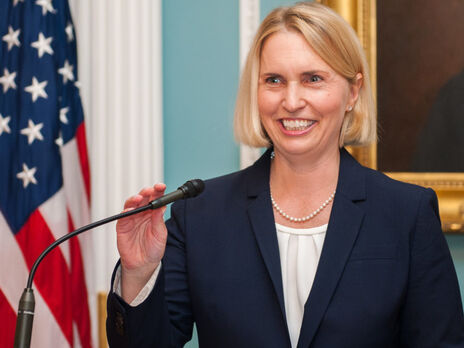Сенат США схвалив призначення Бріджит Брінк амбасадоркою США в Україні