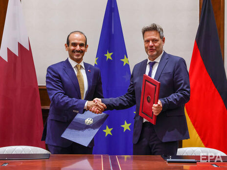 Угоду про партнерство підписали міністр енергетики Катару Саад Шеріда Аль-Кааб і міністр економіки Німеччини Роберт Габек