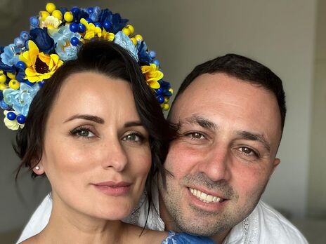 Глинская вышла замуж за Большакова 21 мая