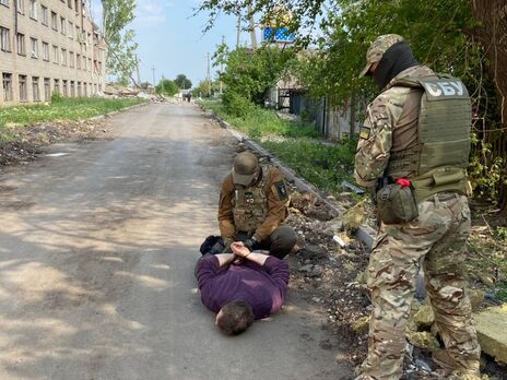 Житель Бахмута сообщал оккупантам о перемещении ВСУ и ставил метки на электронных картах – Офис генпрокурора