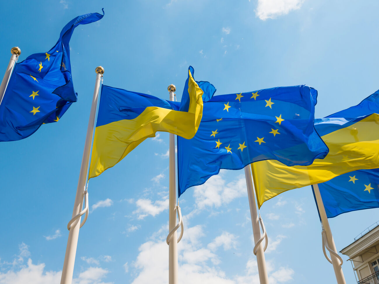 Украина может быстрее пройти путь к членству в ЕС, если Франция и другие влиятельные европейские страны продемонстрируют лидерство – МИД Украины