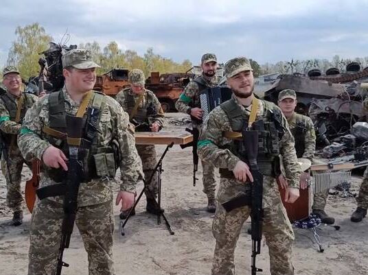 Українські військові записали кліп на пісню 