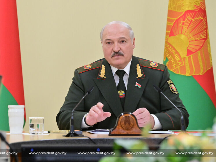 Лукашенко заявив про потребу "негайно створювати" оперативне командування біля кордону з Україною