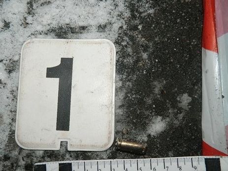 В Киеве неизвестный ранил из боевого пистолета мужчину