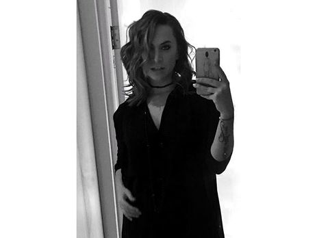 Наталья Фриске показала фото Платона, сделанные в день смерти его мамы, певицы Жанны Фриске