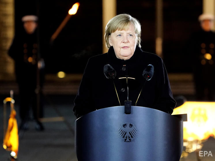 "Я поддерживаю ее право на самооборону". Меркель первый раз высказалась об Украине с начала войны