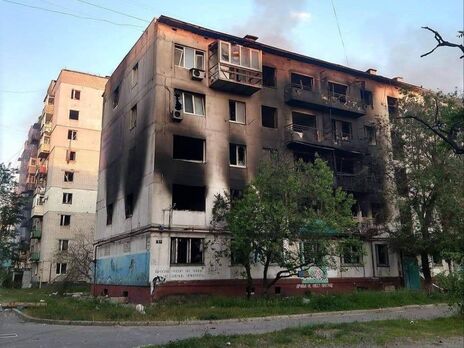 В Лисичанске российским артснарядом убило женщину – Гайдай