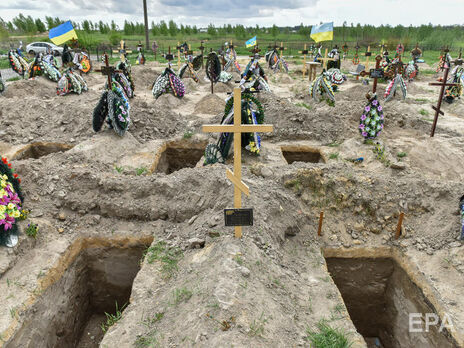 В Буче после освобождения от российских войск были найдены тела убитых мирных жителей