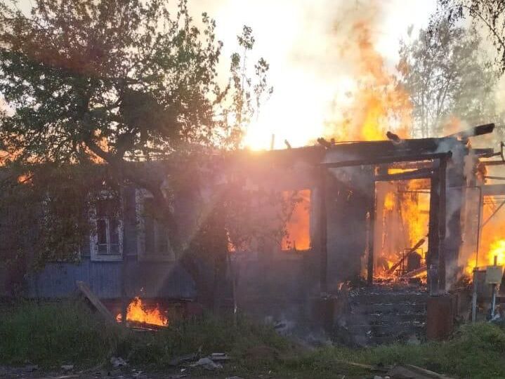 Оккупанты обстреливали Сумскую область весь вечер 6 июня и сегодня утром, начались пожары &ndash; ОВА