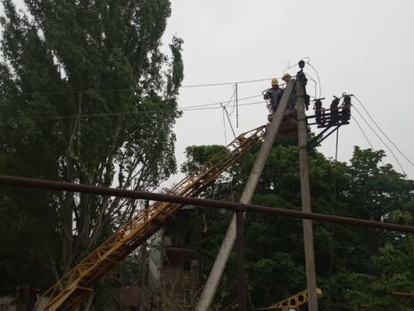 Энергетики круглосуточно работают над восстановлением электроснабжения в Донецкой области – ДТЭК