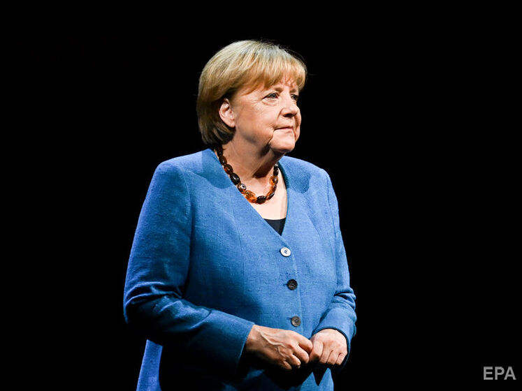 "Мені не треба себе звинувачувати". Меркель не вважає, що зробила недостатньо для запобігання повномасштабній війні РФ проти України