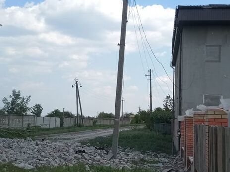 Енергетики, незважаючи на ворожі обстріли, повернули світло для тисяч жителів у районі Бахмута – ДТЕК