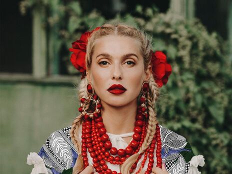 Буткевич: Світ збожеволів! Десь у Франції чоловік обирає своїй дружині намисто, а в цей же час в Україні війна. Геноцид