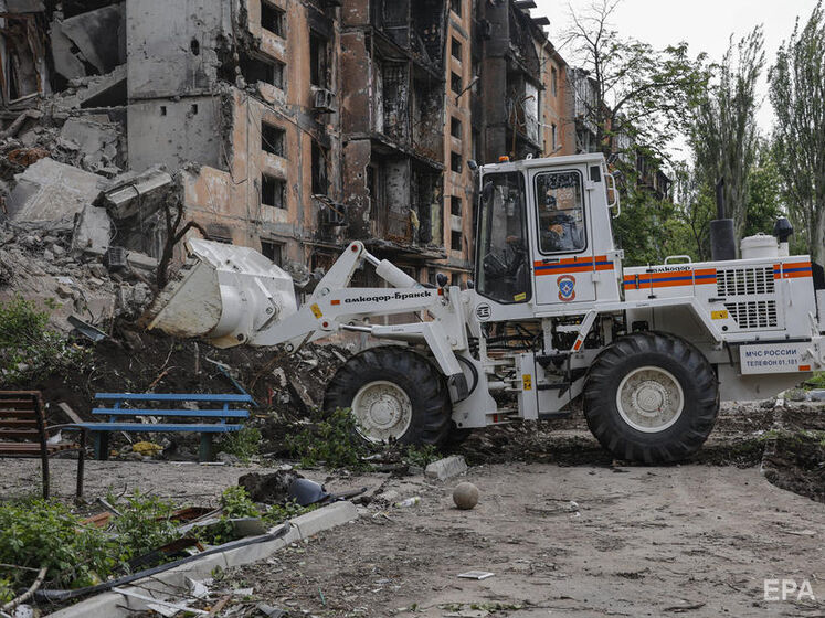 В Мариуполе тела вывозят на полигоны вместе с развалинами домов – мэр