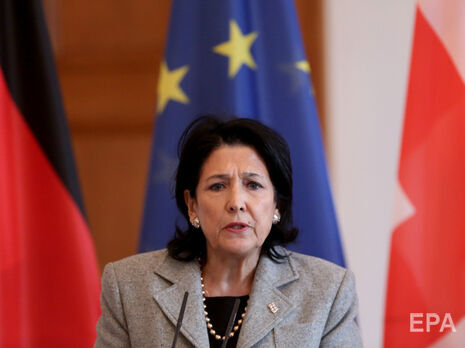 Президентка Грузії заявила, що уряд заборонив їй офіційні візити до Франції, Польщі та України