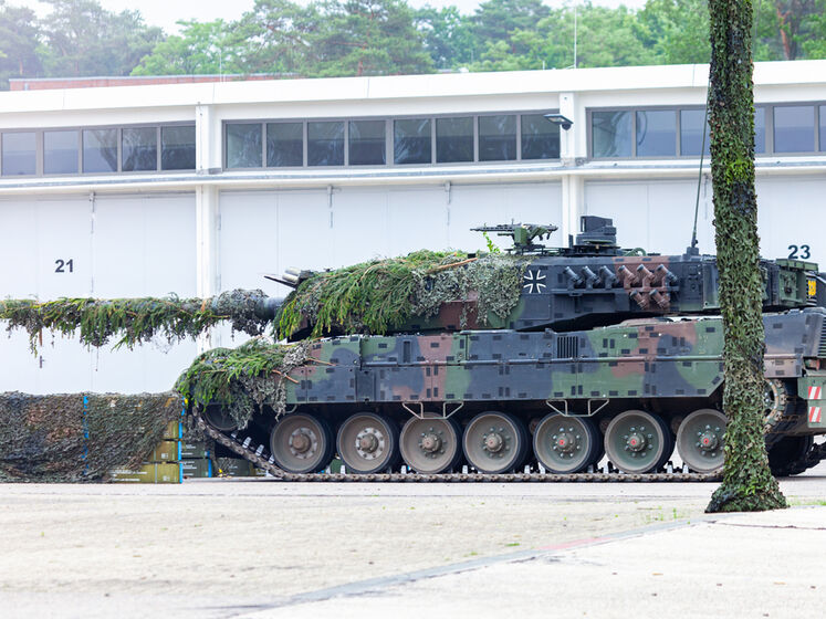 Германия не разрешила Испании передать Украине 40 танков Leopard 2 – СМИ
