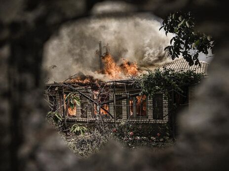 Окупанти РФ зруйнували другий міст між Сєвєродонецьком та Лисичанськом, обстрілюють третій – Гайдай