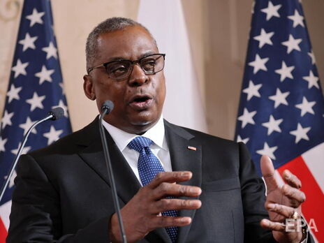 Словаччина передасть Україні вертольоти, а ще три країни – артилерію – глава Пентагону