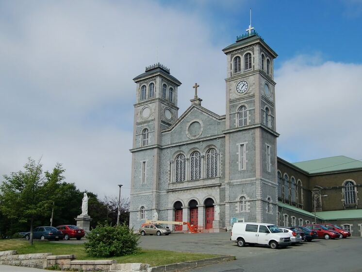 У Канаді продали будівлю церкви, щоб розплатитися з постраждалими від домагань священників